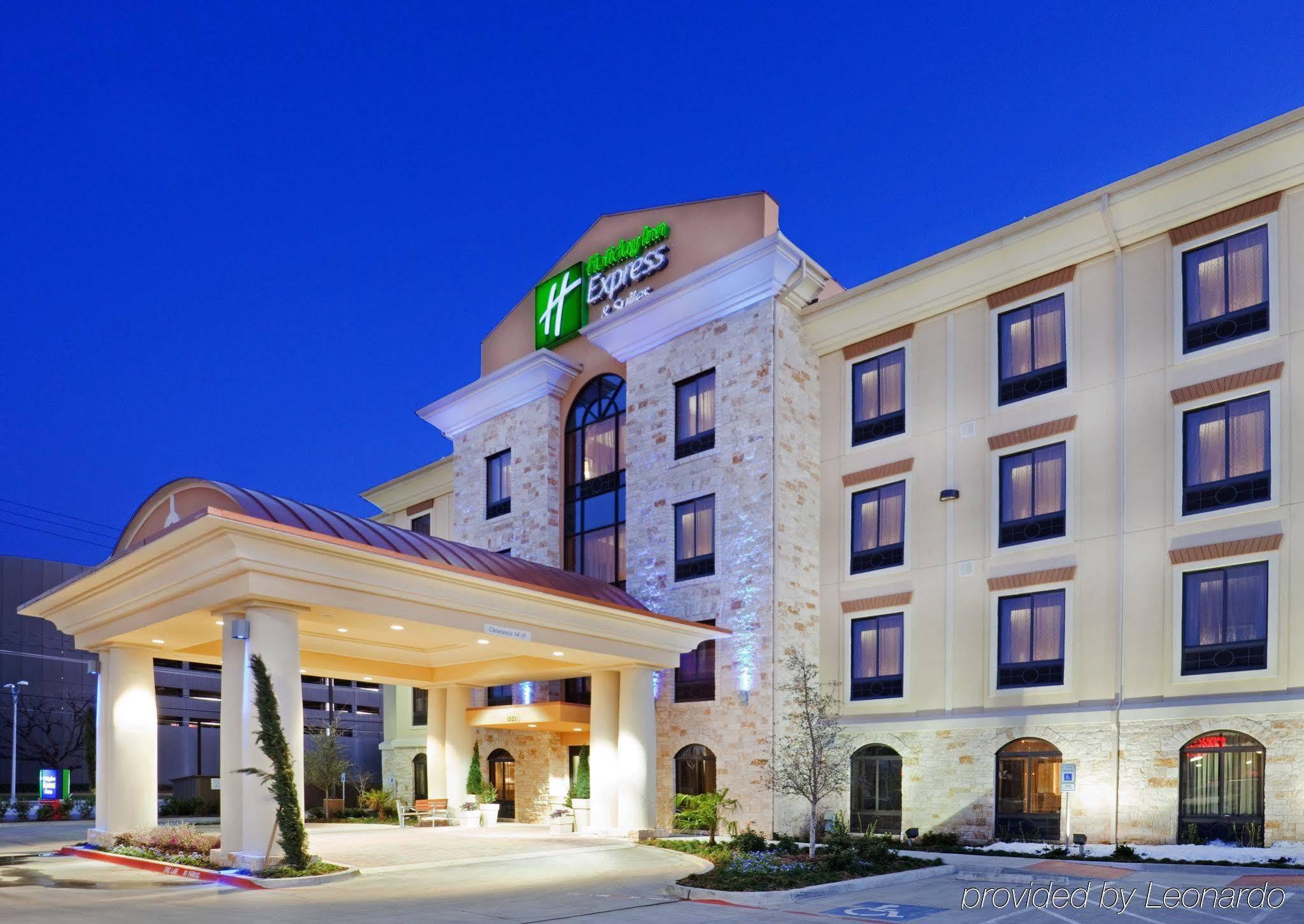Comfort Inn & Suites Dallas Medical-Market Center Exteriér fotografie