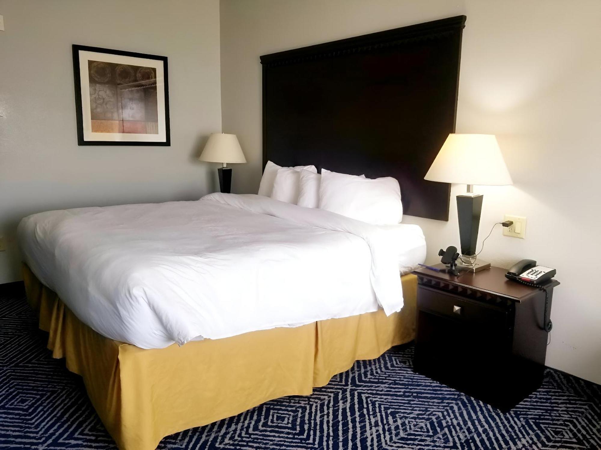Comfort Inn & Suites Dallas Medical-Market Center Exteriér fotografie